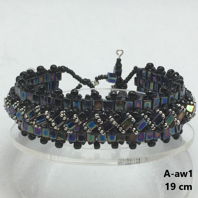 A-aw1