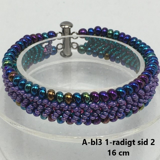 A-bl3 1-radigt sid 2